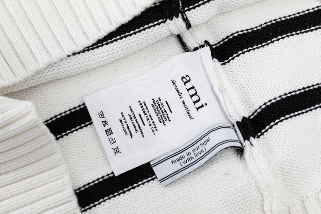 Ami Unisex Sweatshirt Size S-XL