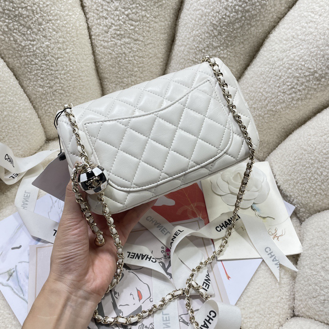 Chanel AS1787 Shoulder Bags Sheepskin 20cm