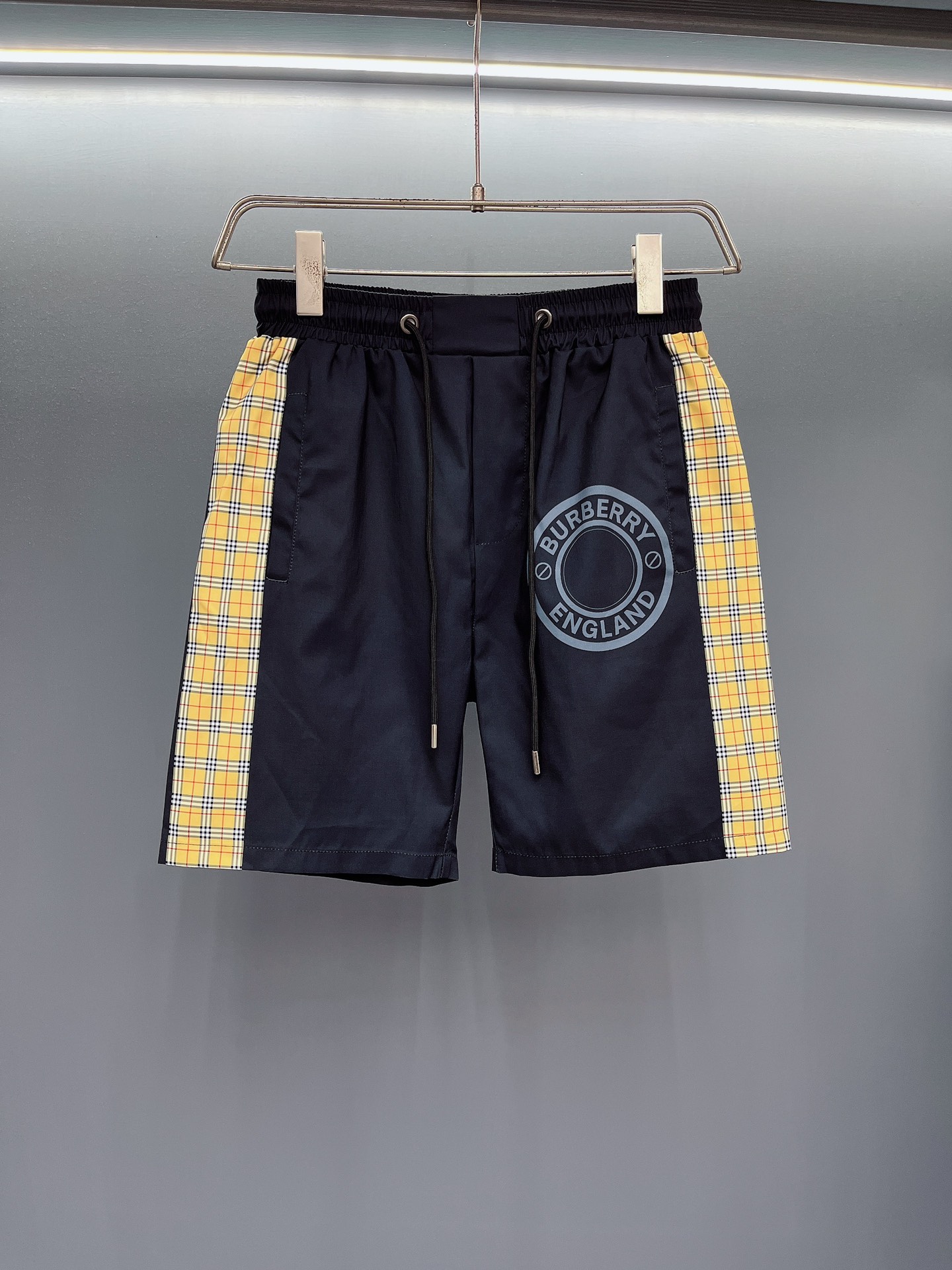 Burberry Beach-Pants Size M-XXXL