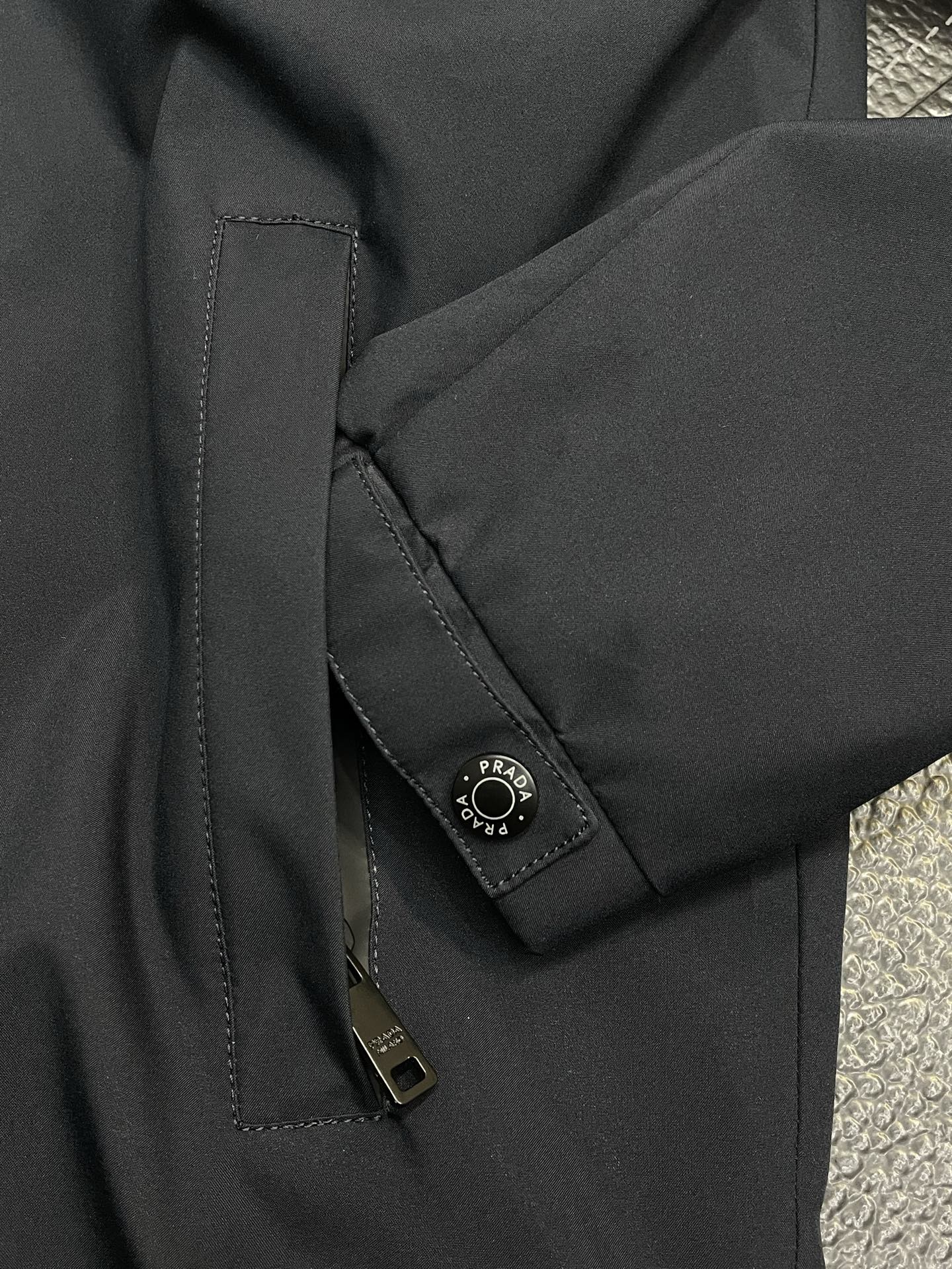 Prada Unisex Jacket Size 48-56