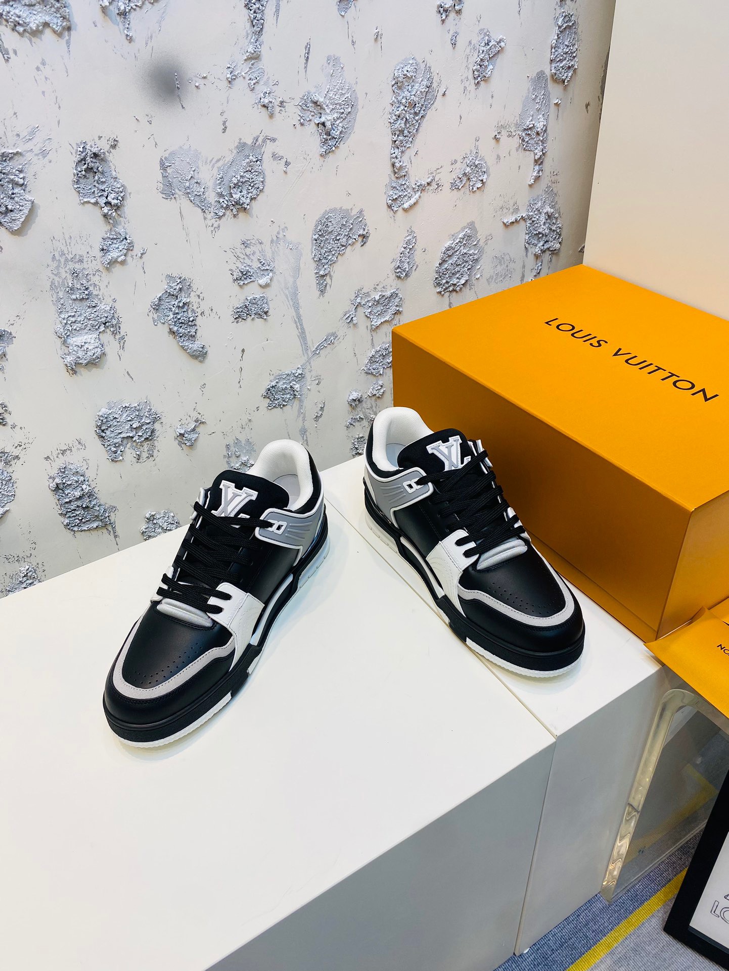 Louis Vuitton LV Trainer x Tyler Sneaker Size 40-46