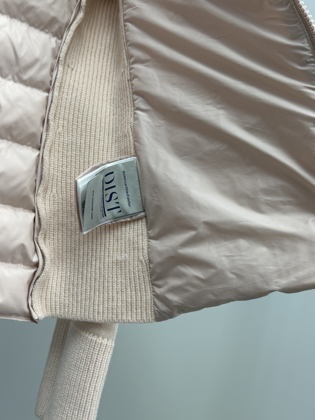 Moncler 25ss Women Gisors Down Jacket Size S-XL