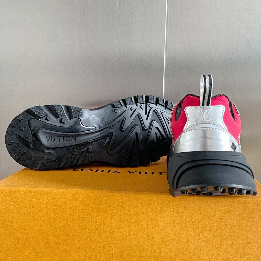 Louis Vuitton LV Runner Tatic Sneaker Size 40-46