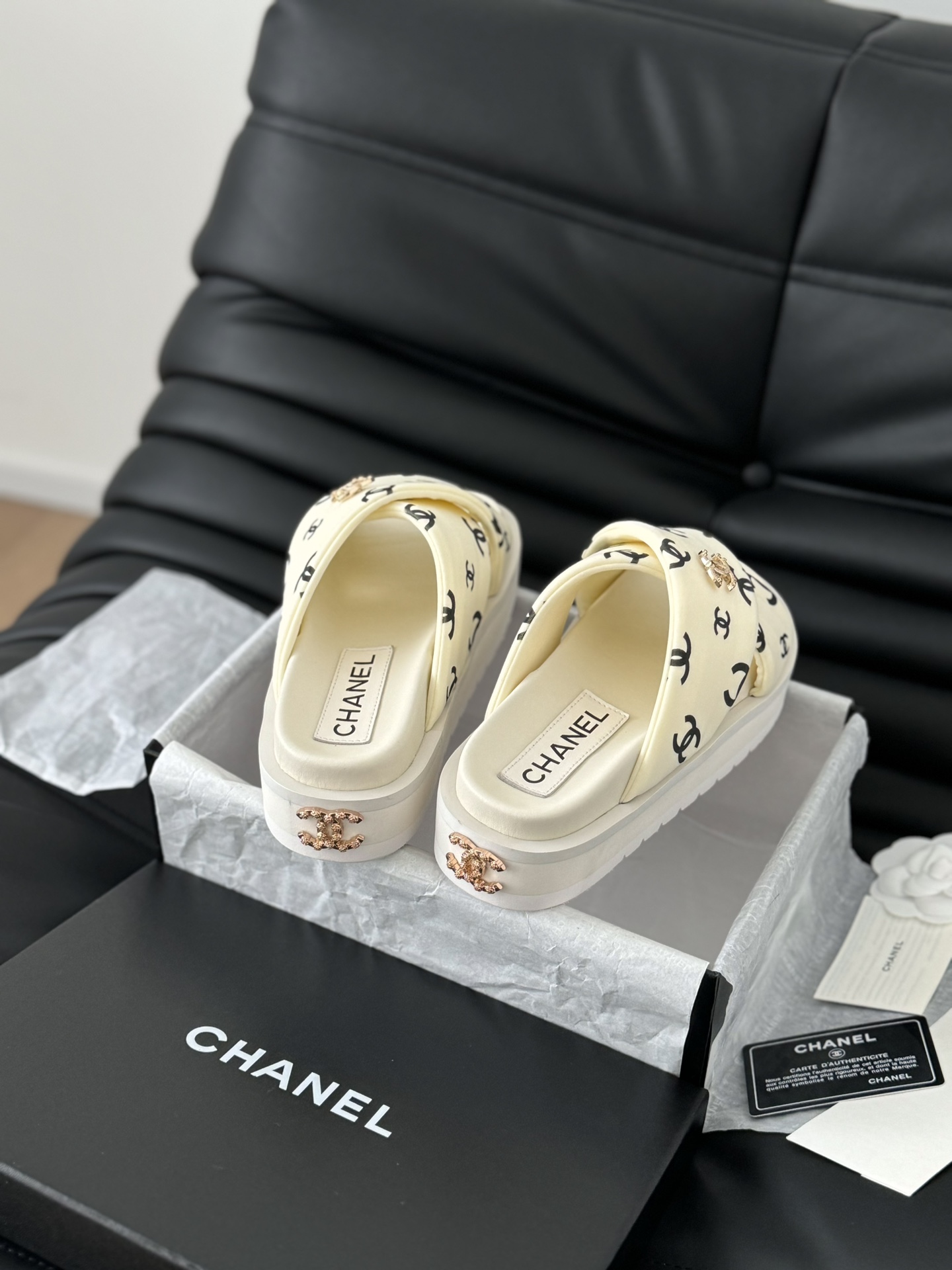 Chanel 2024 New Slippers Size 36-41