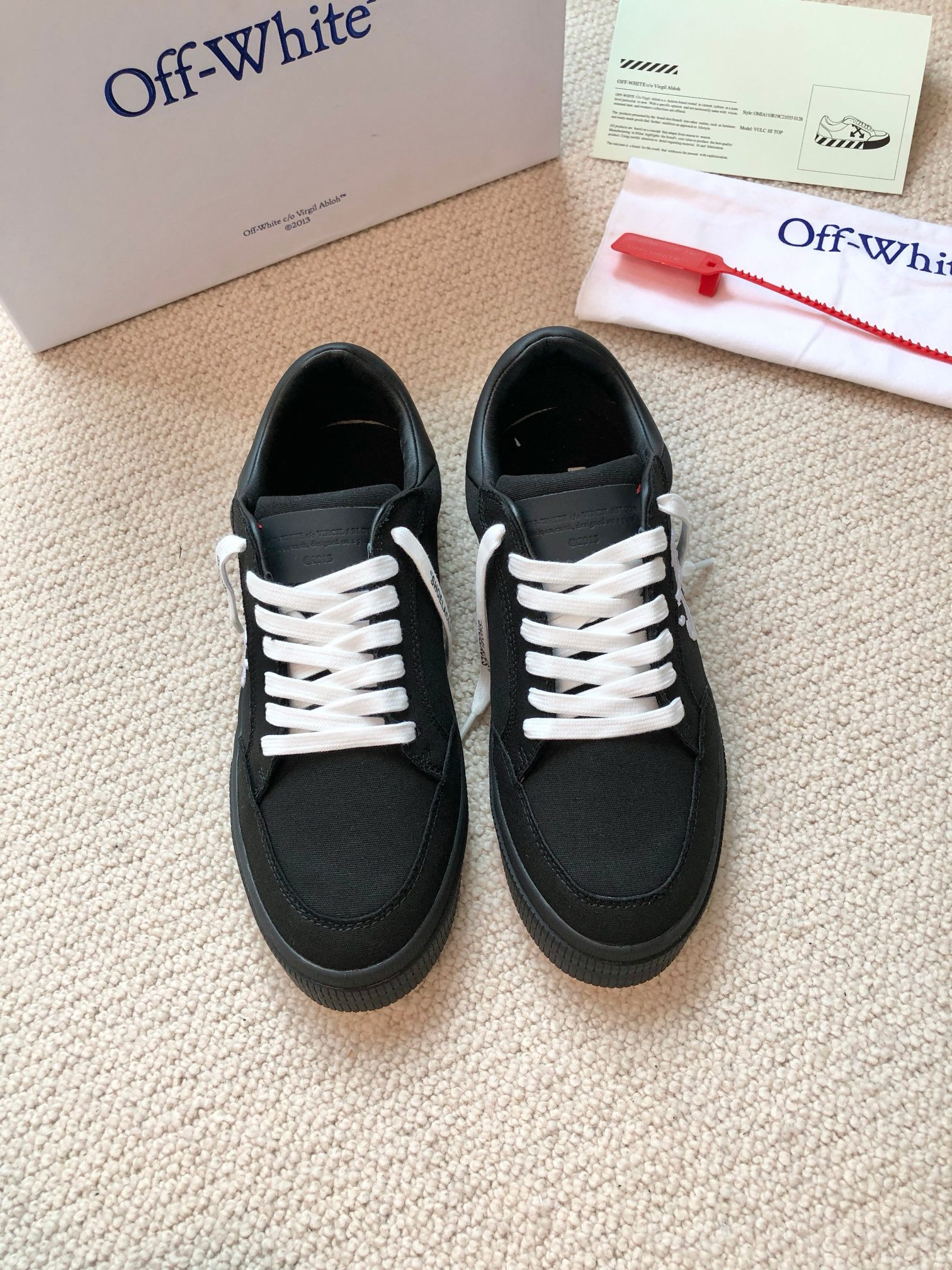 OFF White 2024ss New Low Vulcanized Sneaker Size 36-45