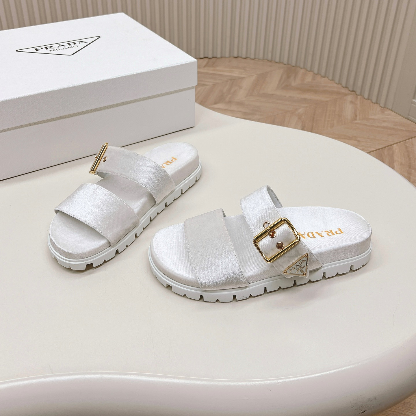 Prada 2024ss Slippers Size 36-40