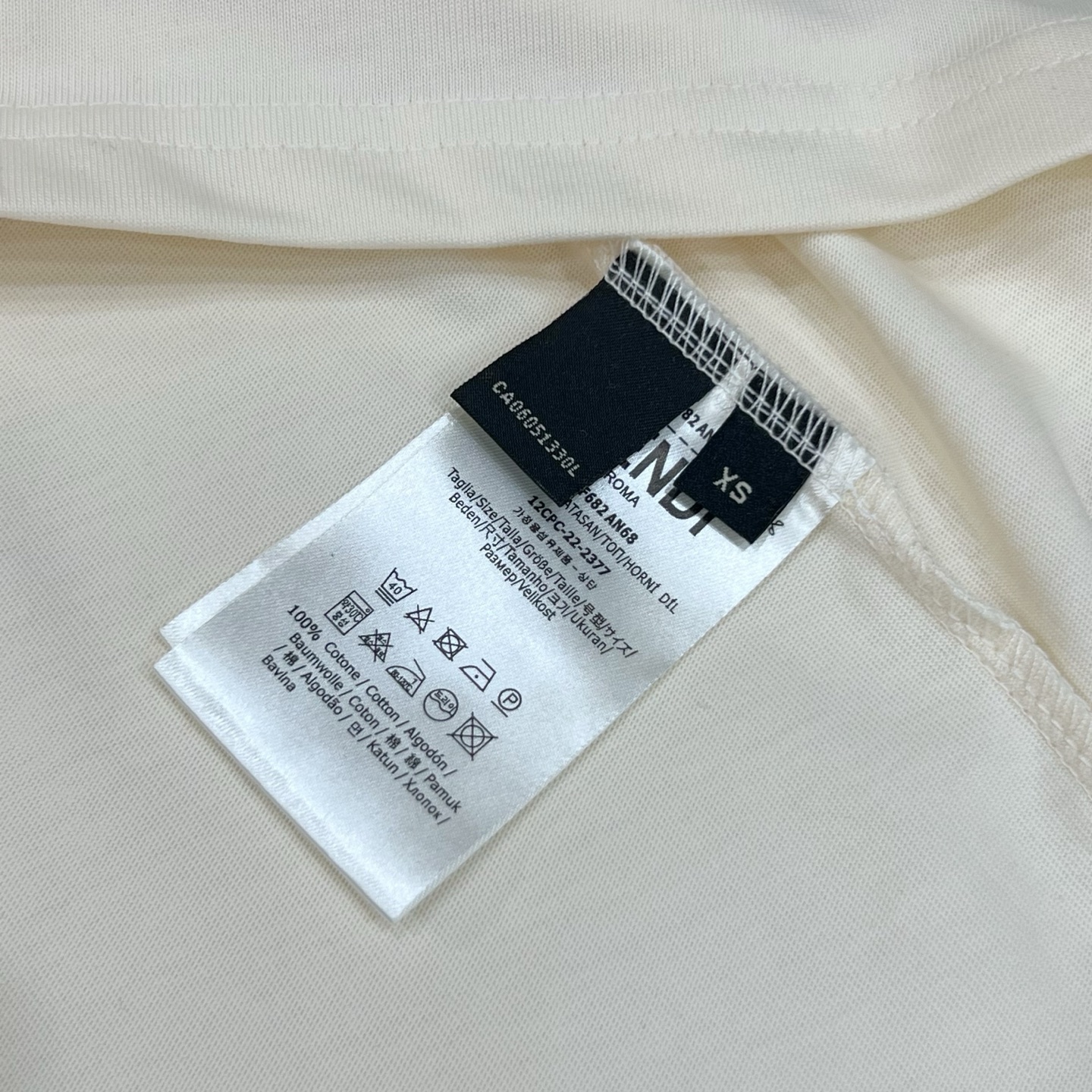 Fendi T Shirt  Embroider Logo Size XS-L