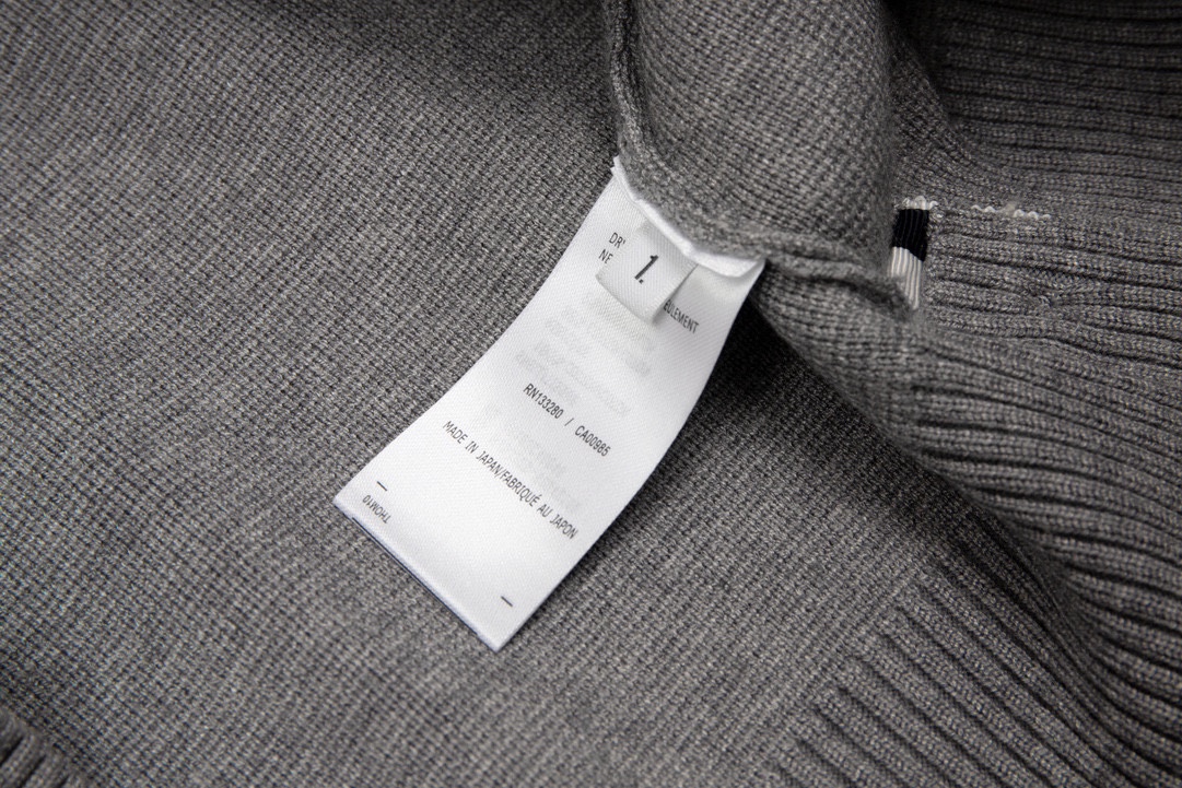 Thom Browne Unisex Sweatshirt Size S-XL