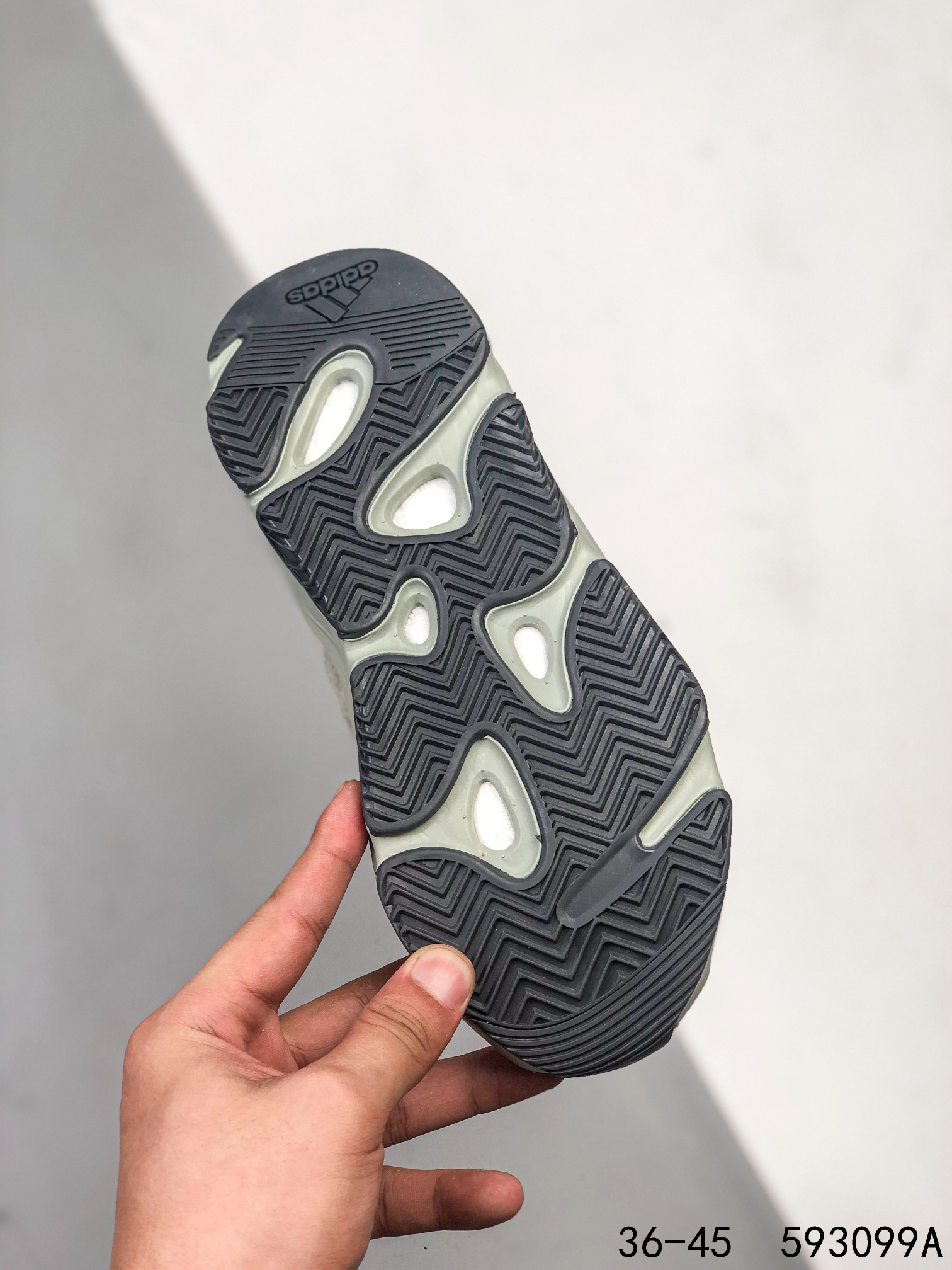 Yeezy Boost 700 V1 Sun Mens/Women's Sneakers Shoes 36 - 45