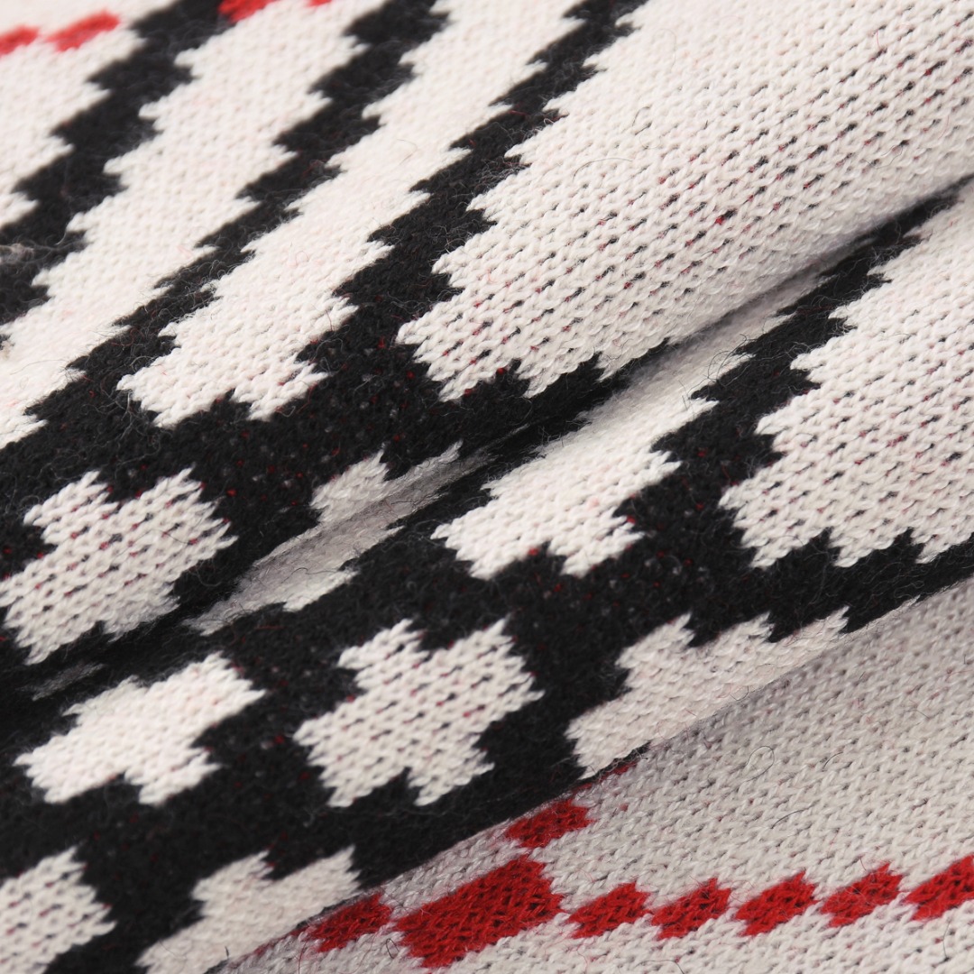 Burberry Unisex Sweatshirt Size S-XL