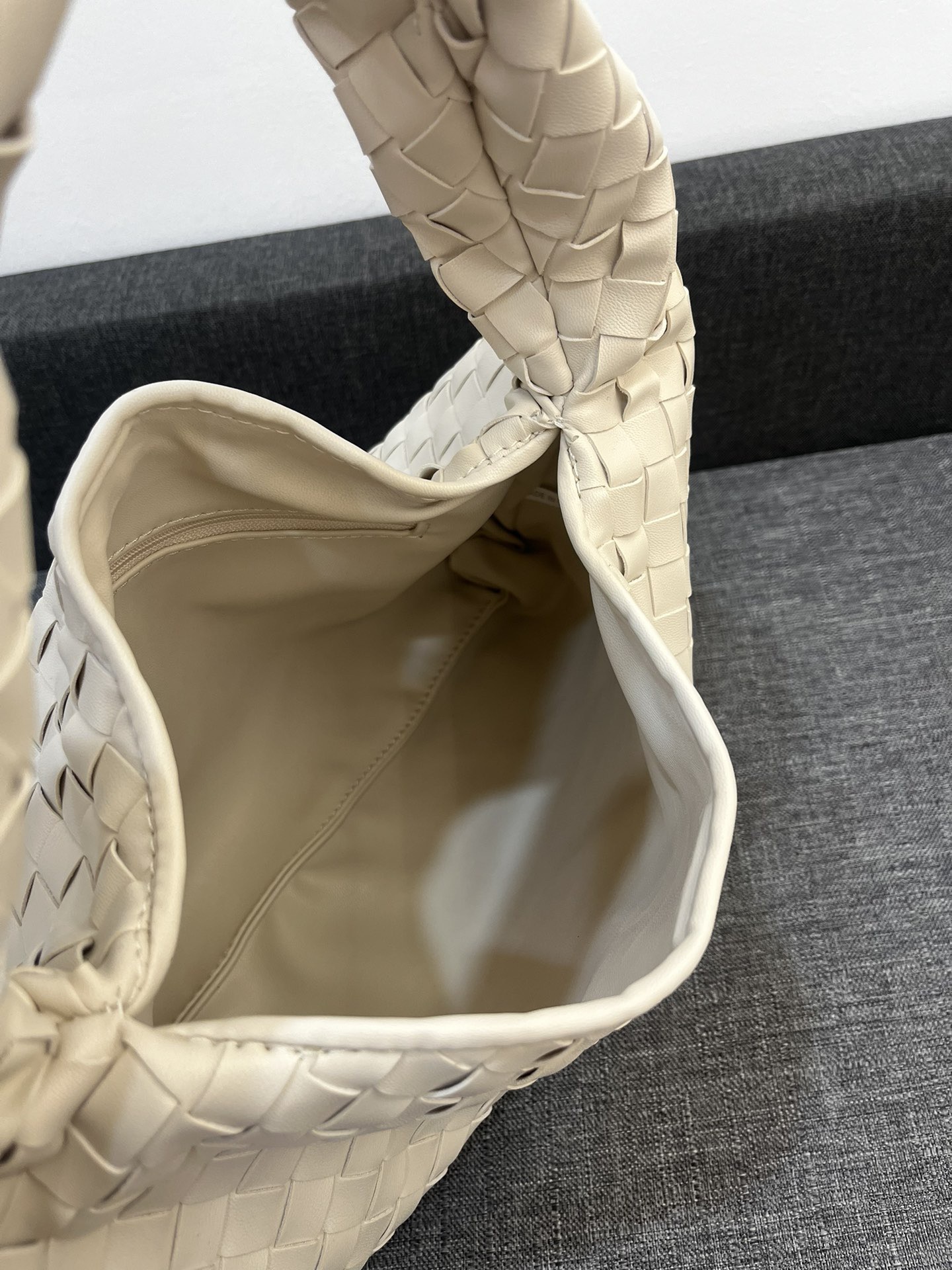 Bottega Veneta HO Women Shoulder Bags 40*24cm