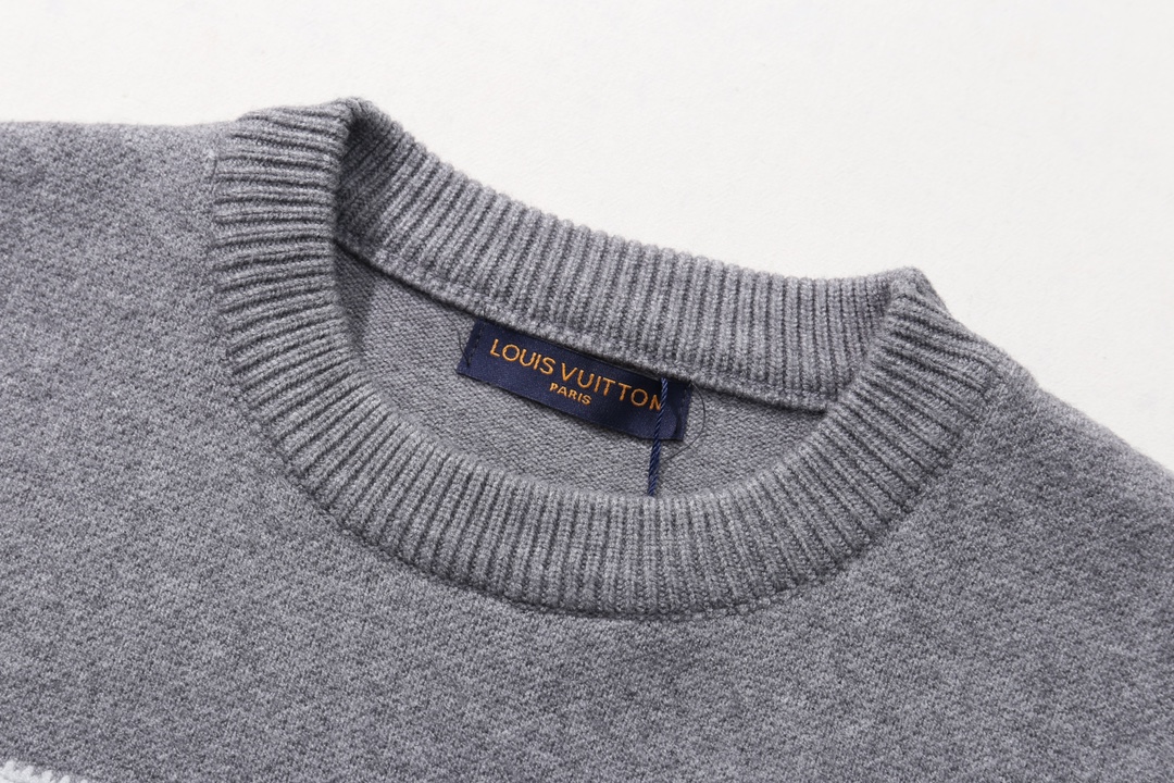 Louis Vuitton Unisex Sweatshirt Size S-XL