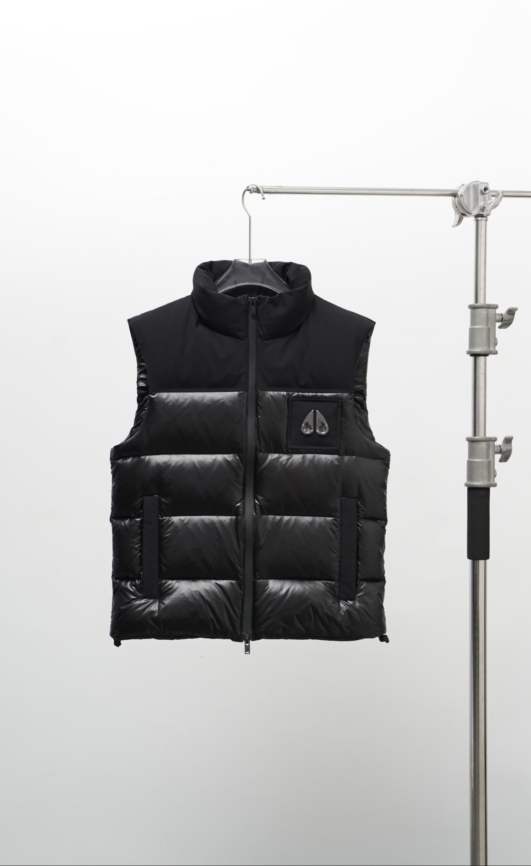 Moose Knuckles J26 Vest-WD Unisex Winter Vest Size S-XXL