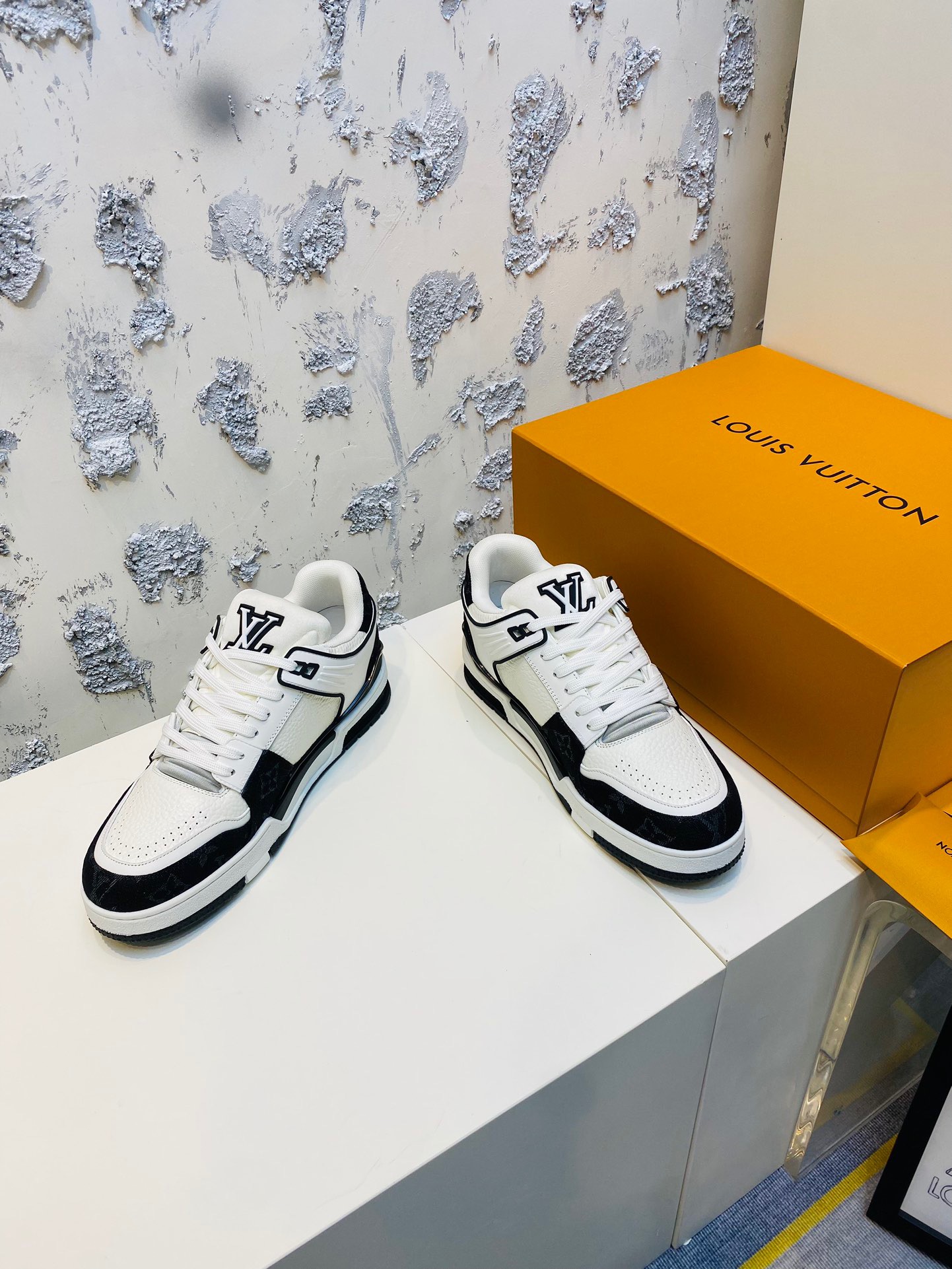 Louis Vuitton LV Trainer x Tyler Sneaker Size 40-46