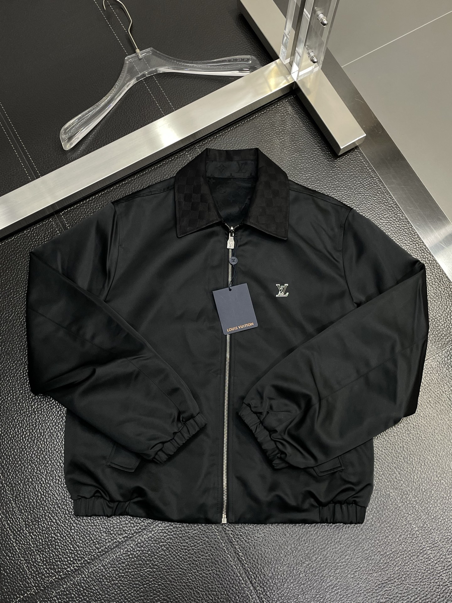 Louis Vuitton Unisex Jacket Size M-XXXL