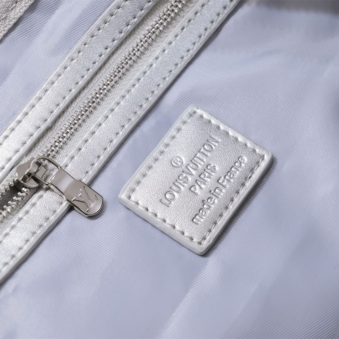 Louis Vuitton Keepall Travel Bags Size 50*29*23cm