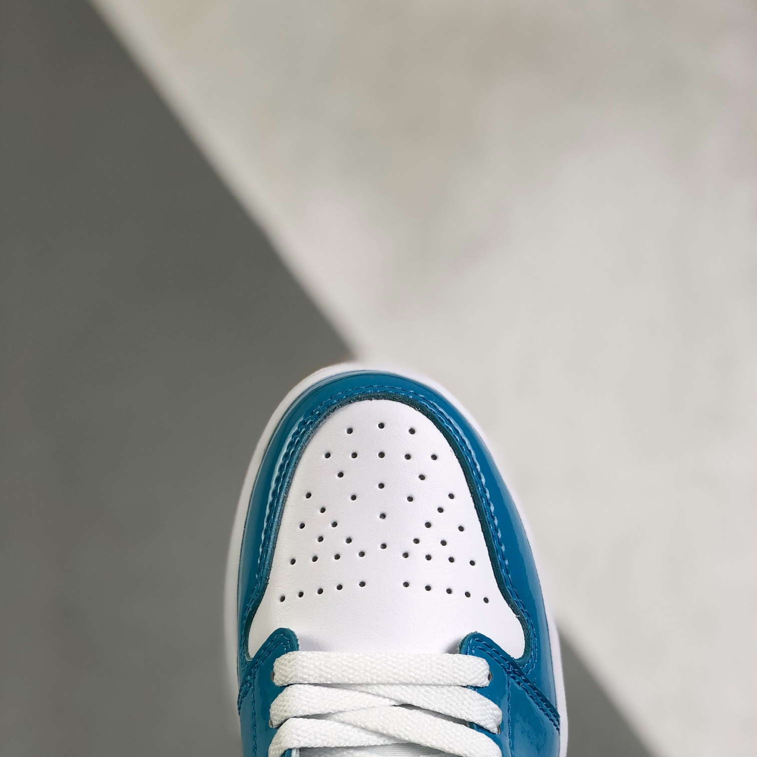 Nike Air Jordan 1 Low Top Sneakers Shoes Gr. 36-46