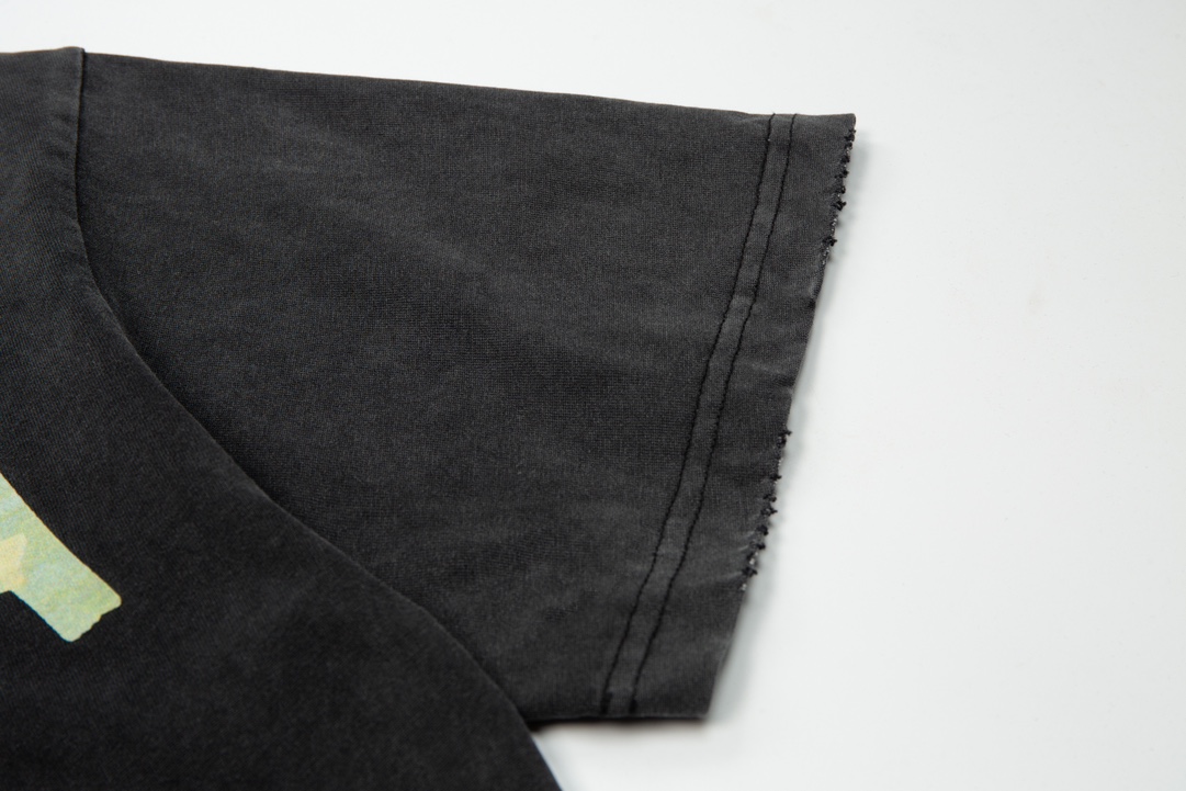 Balenciaga Unisex T Shirt XS-L