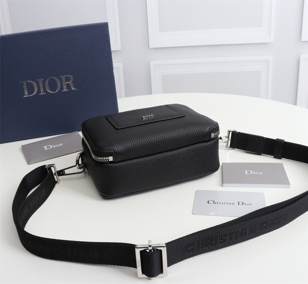 Dior Mens Shoulder Bags 17*12.5*5cm