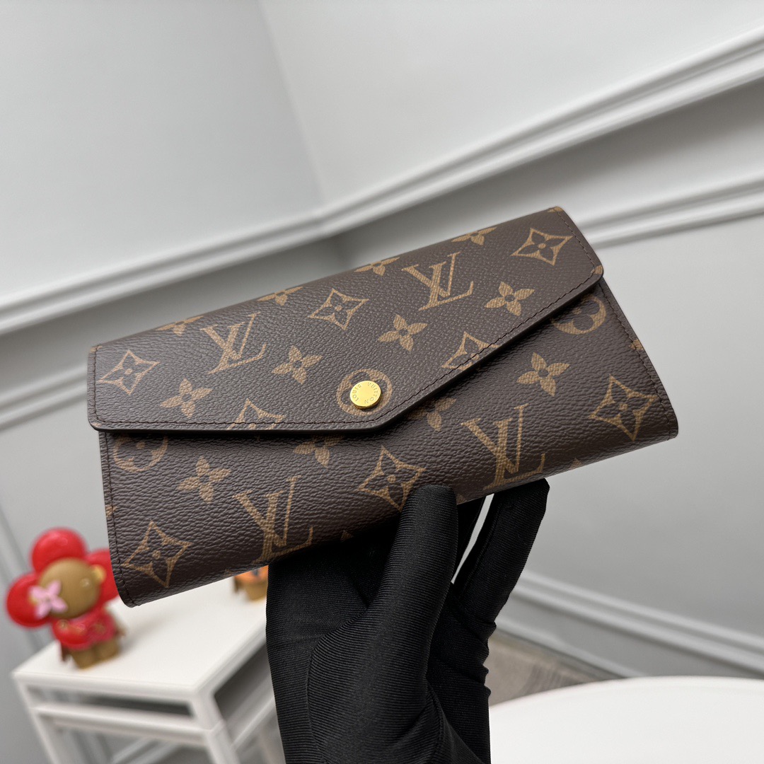 Louis Vuitton Women Wallet M62234 Size 19*10cm