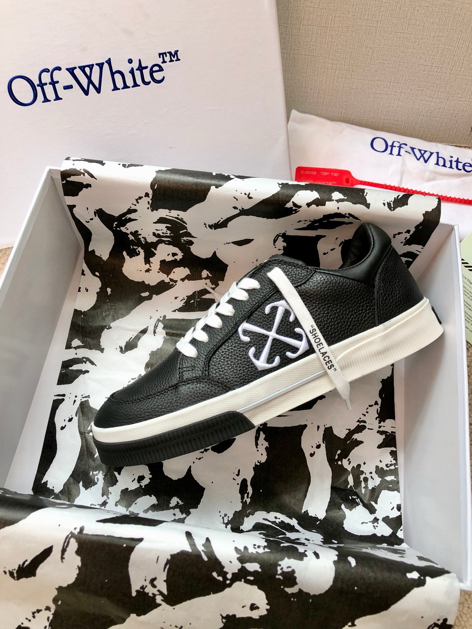 OFF White 2024ss New Low Vulcanized Sneaker Size 36-45
