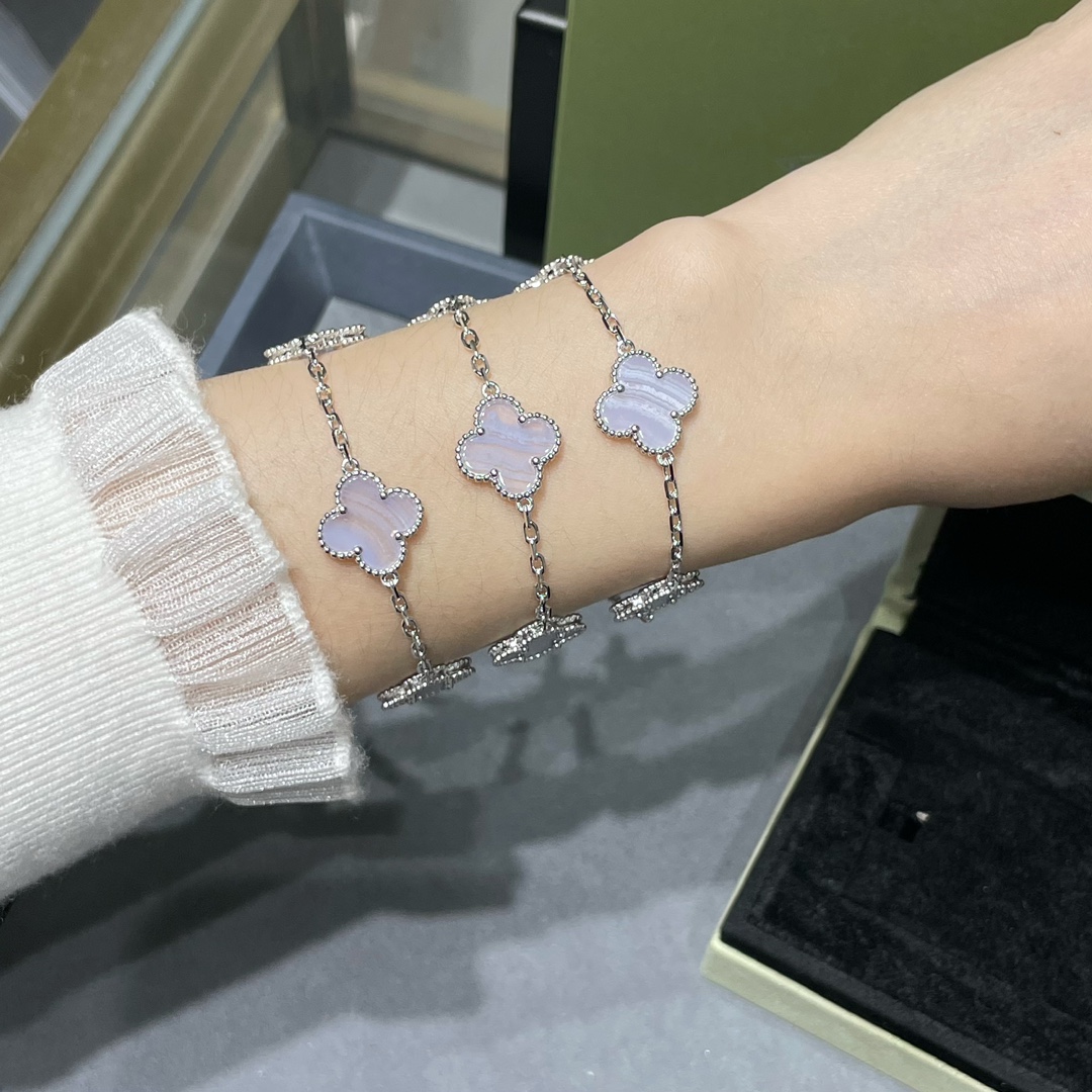 Van Cleef & Arpels Bracelet