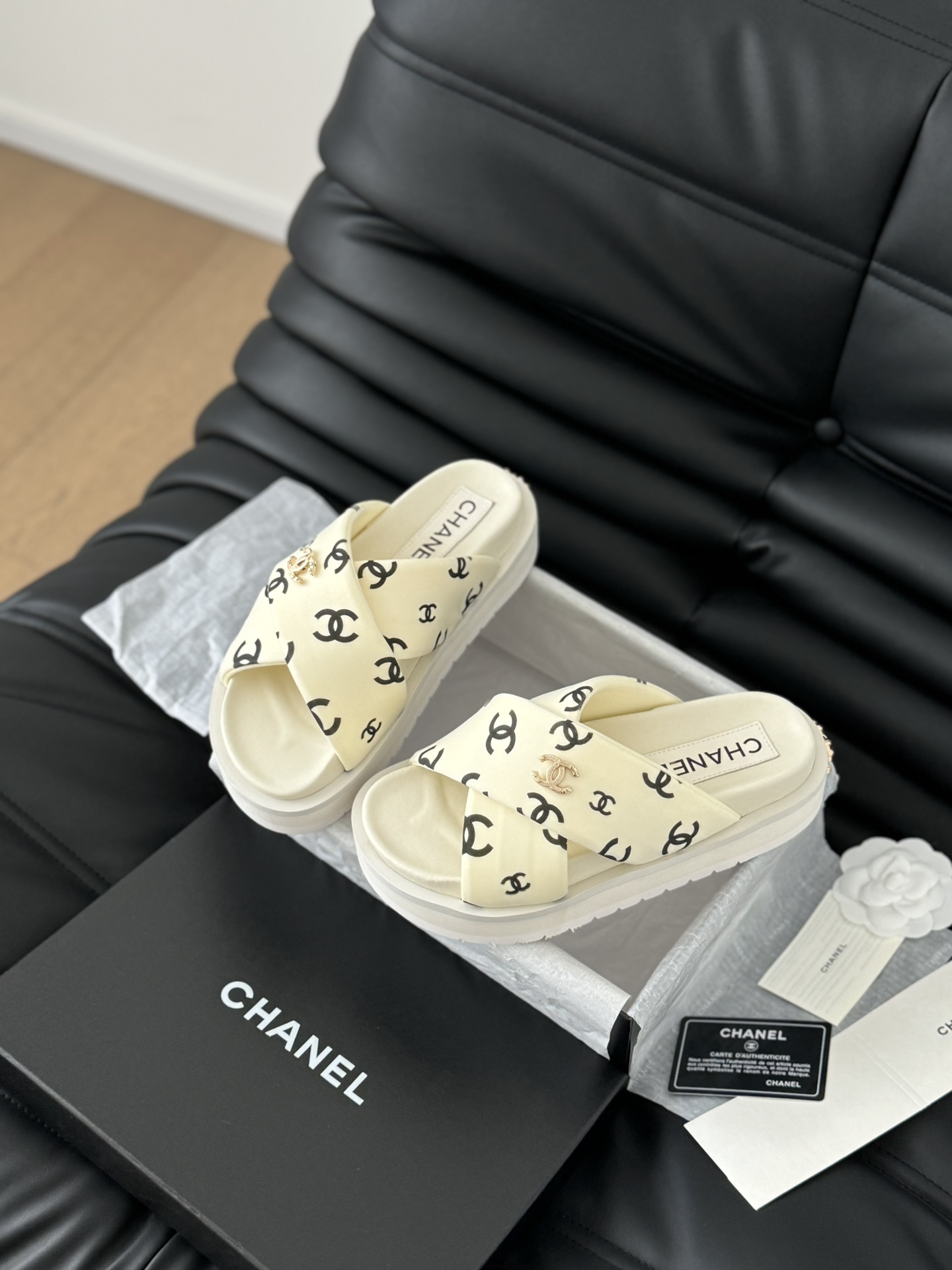 Chanel 2024 New Slippers Size 36-41