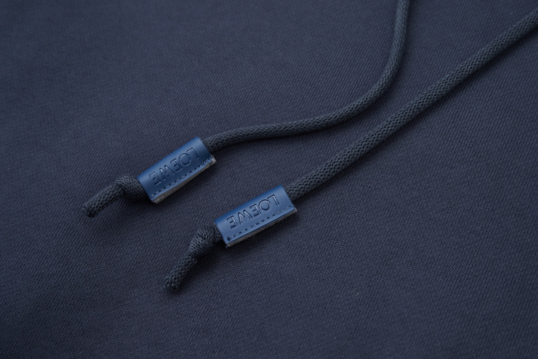 Loewe Unisex Sweatshirt Size S-XL