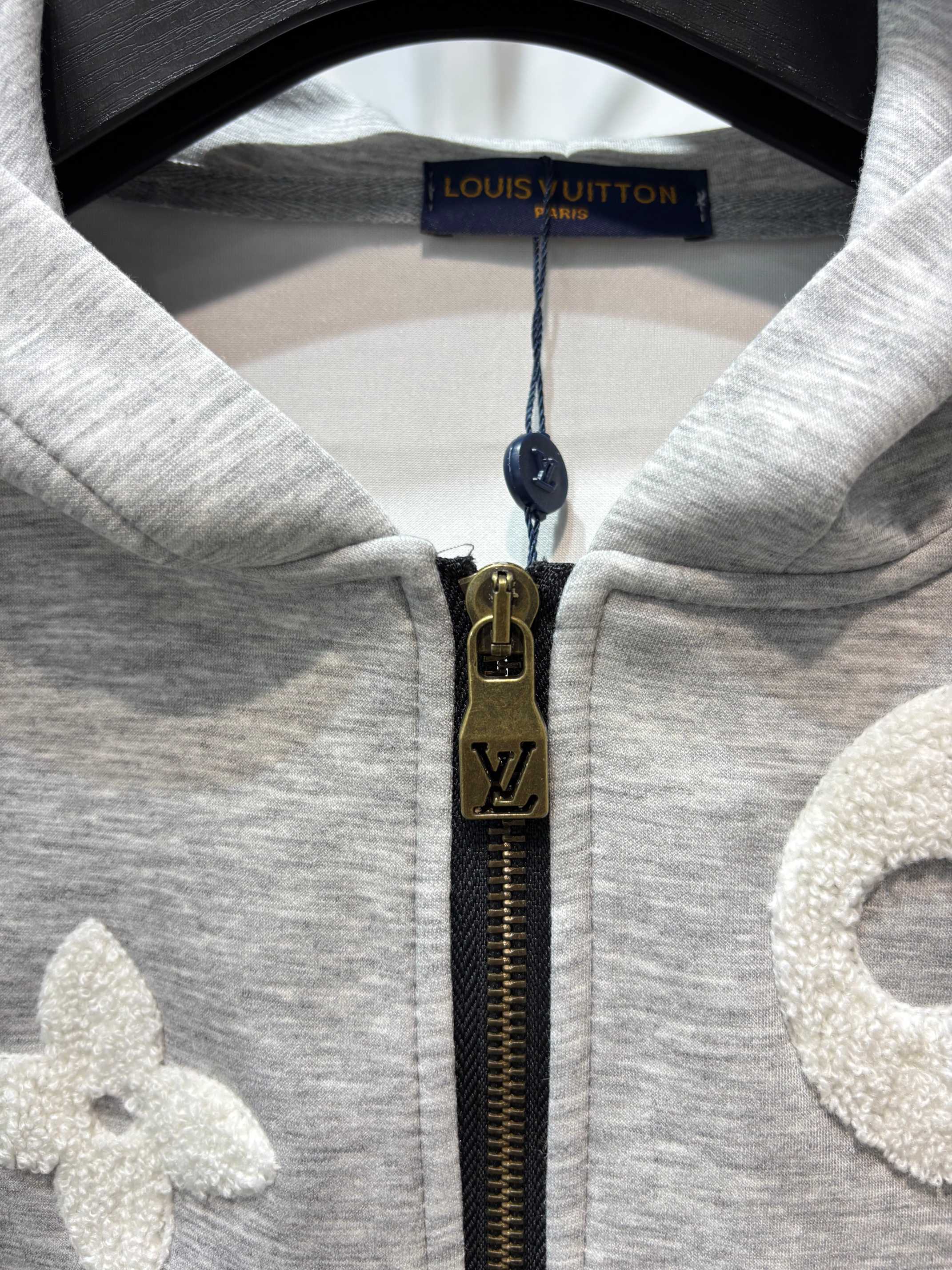 Louis Vuitton Unisex Jacket Size S-XL