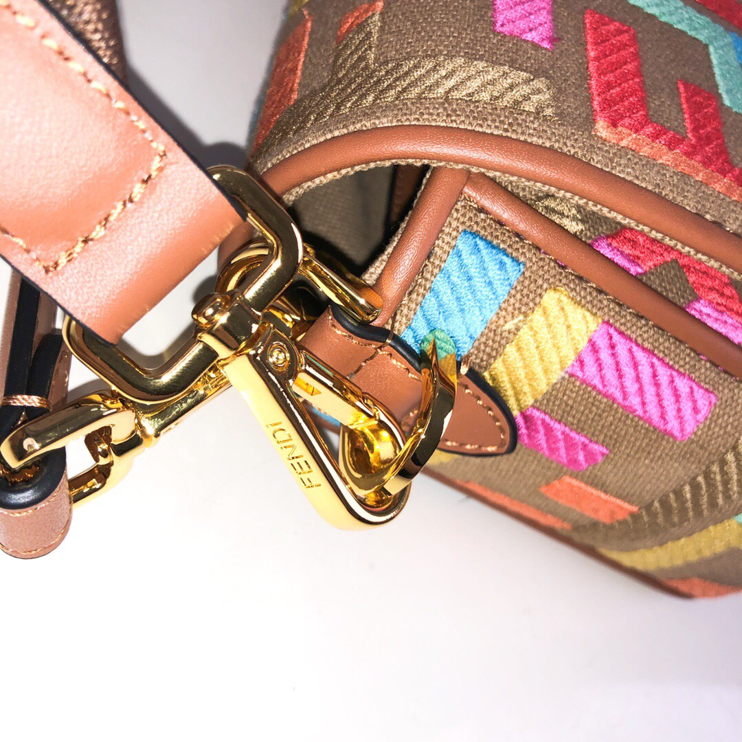 Fendi New Women Shoulder Bags 26*5*15cm