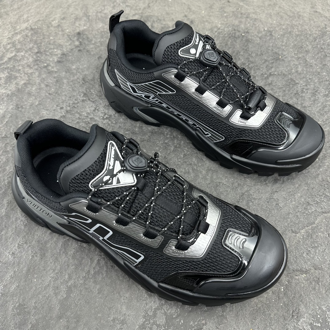 Louis Vuitton LV Runner Tatic Sneaker Size 38-46