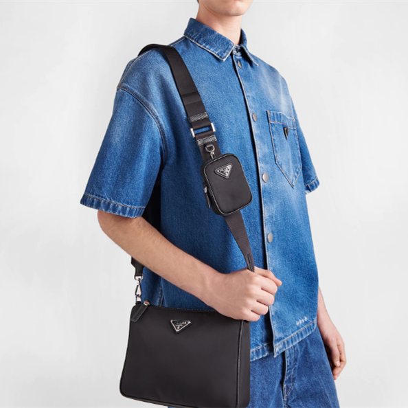 Prada 2VH113 Re-Nylon and Saffiano Leather Mens Shoulder Bags Size 24*18.5*6cm