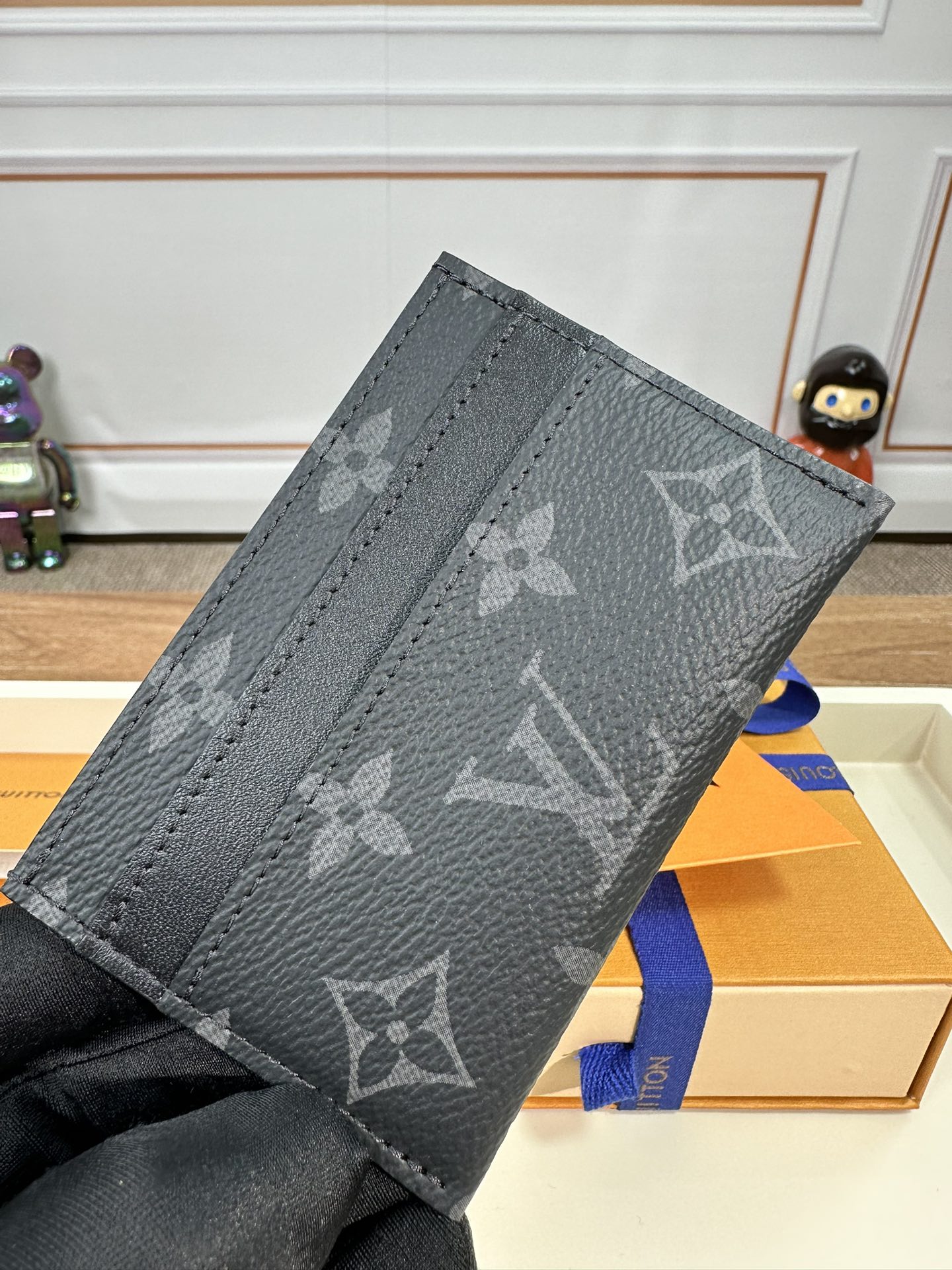 Louis Vuitton M62170 Card Holder Size 11*7cm