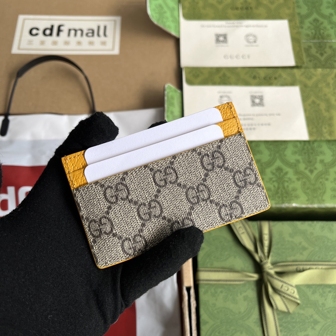 Gucci Kartenetui Mit GG Detail 11 × 7 cm