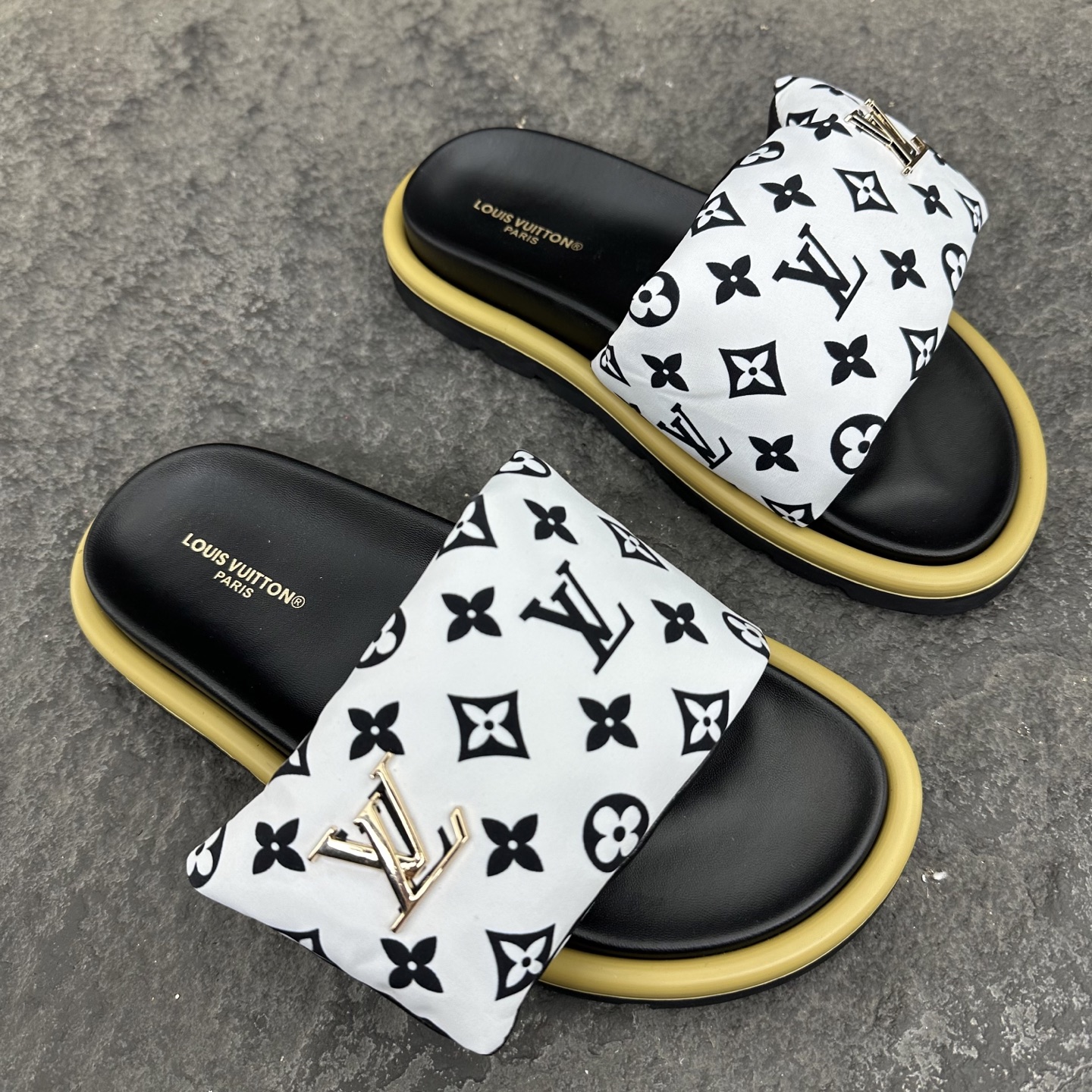 Louis Vuitton Pool Pillow Flat Comfort Slippers Size 36-46