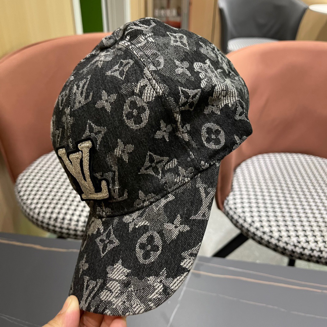 Louis Vuitton Baseball Cap