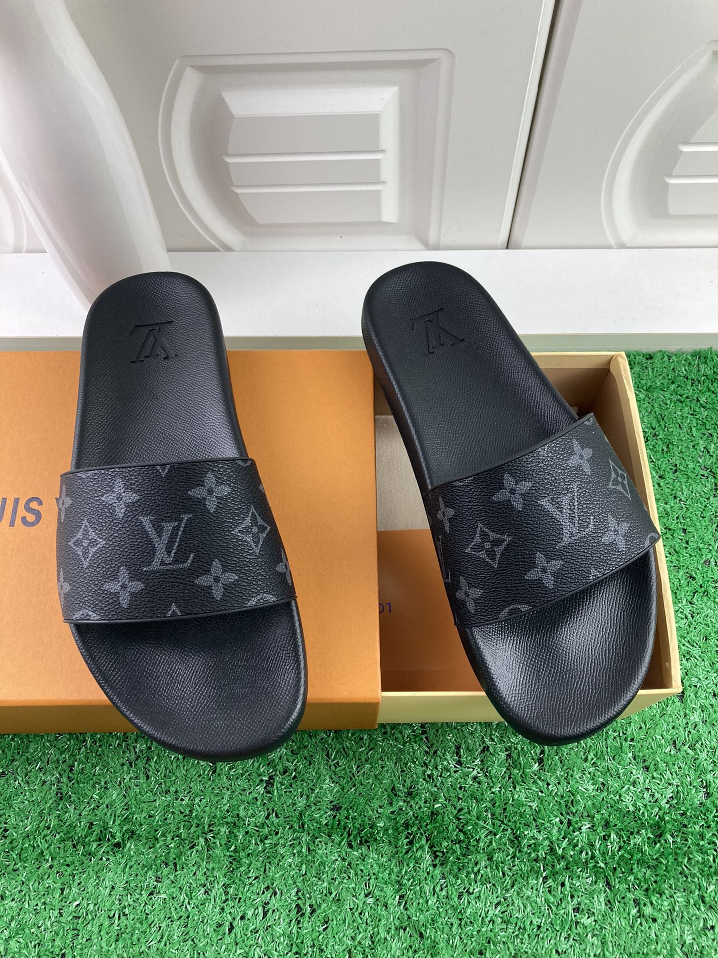 Louis Vuitton 2024ss Candy Series Slippers Size 36-45