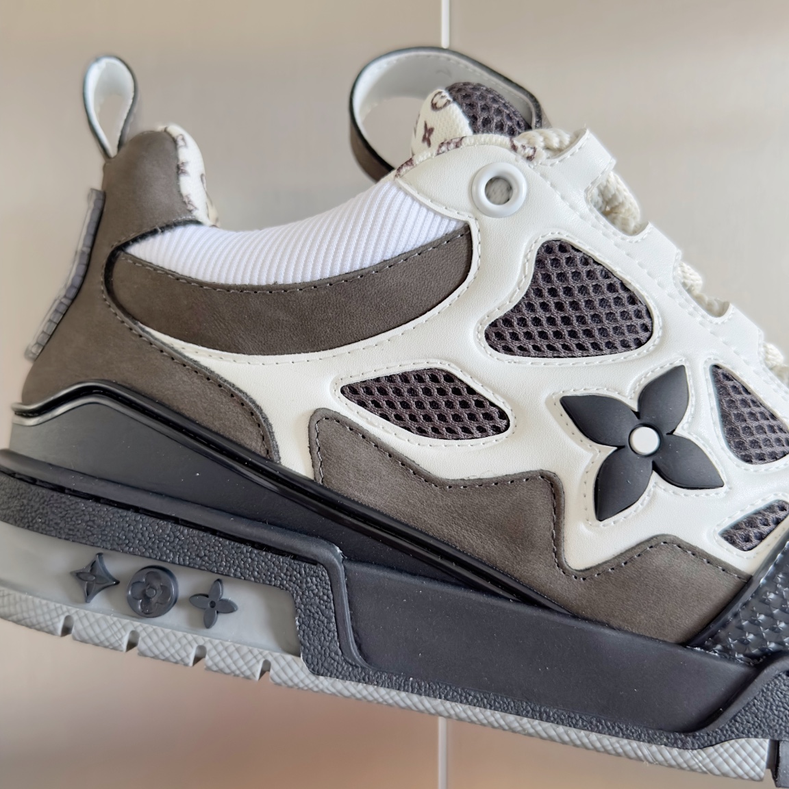 Louis Vuitton LV Skate Sneaker Size 40-46