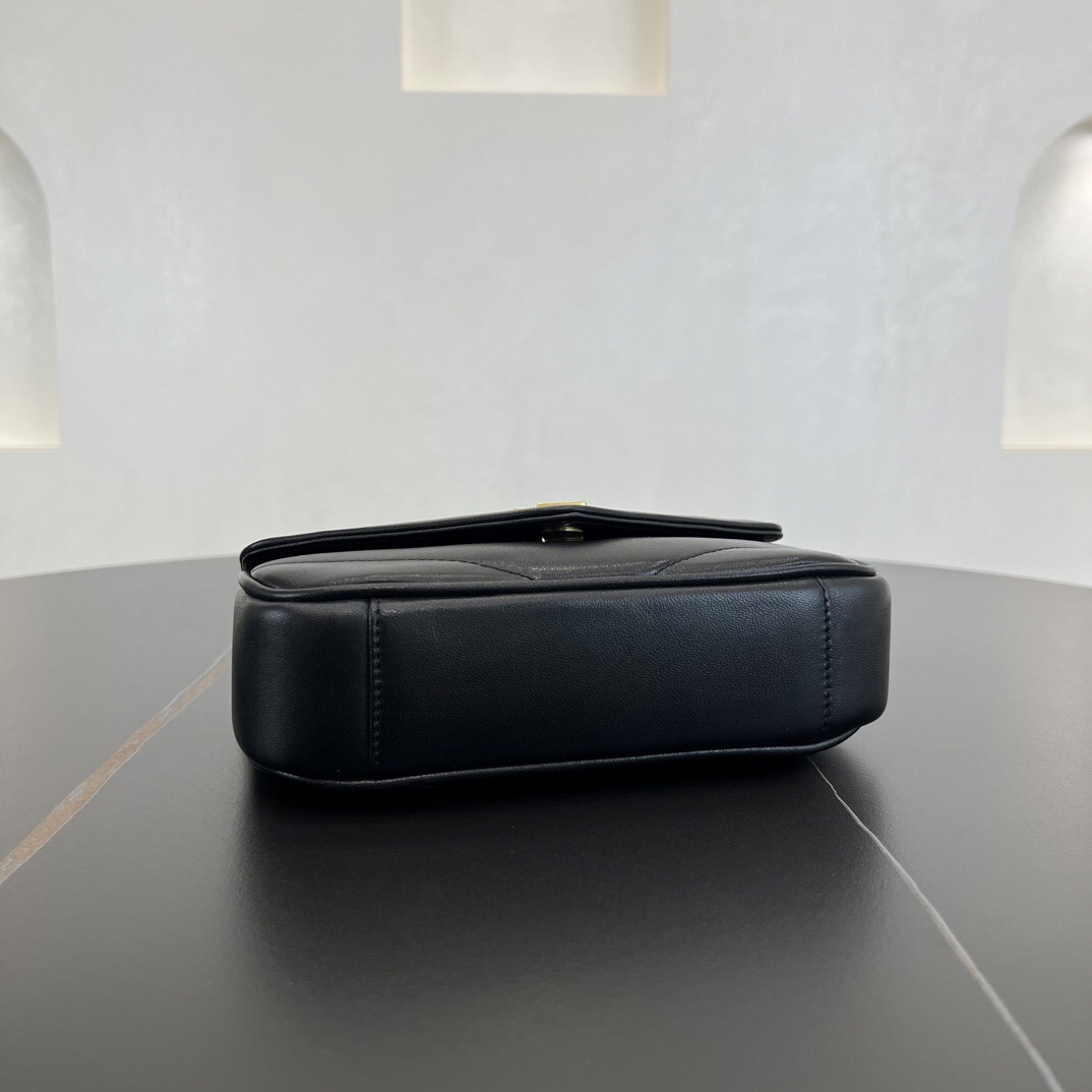 YSL Loulou Shoulder Bags Size 20*12*5cm