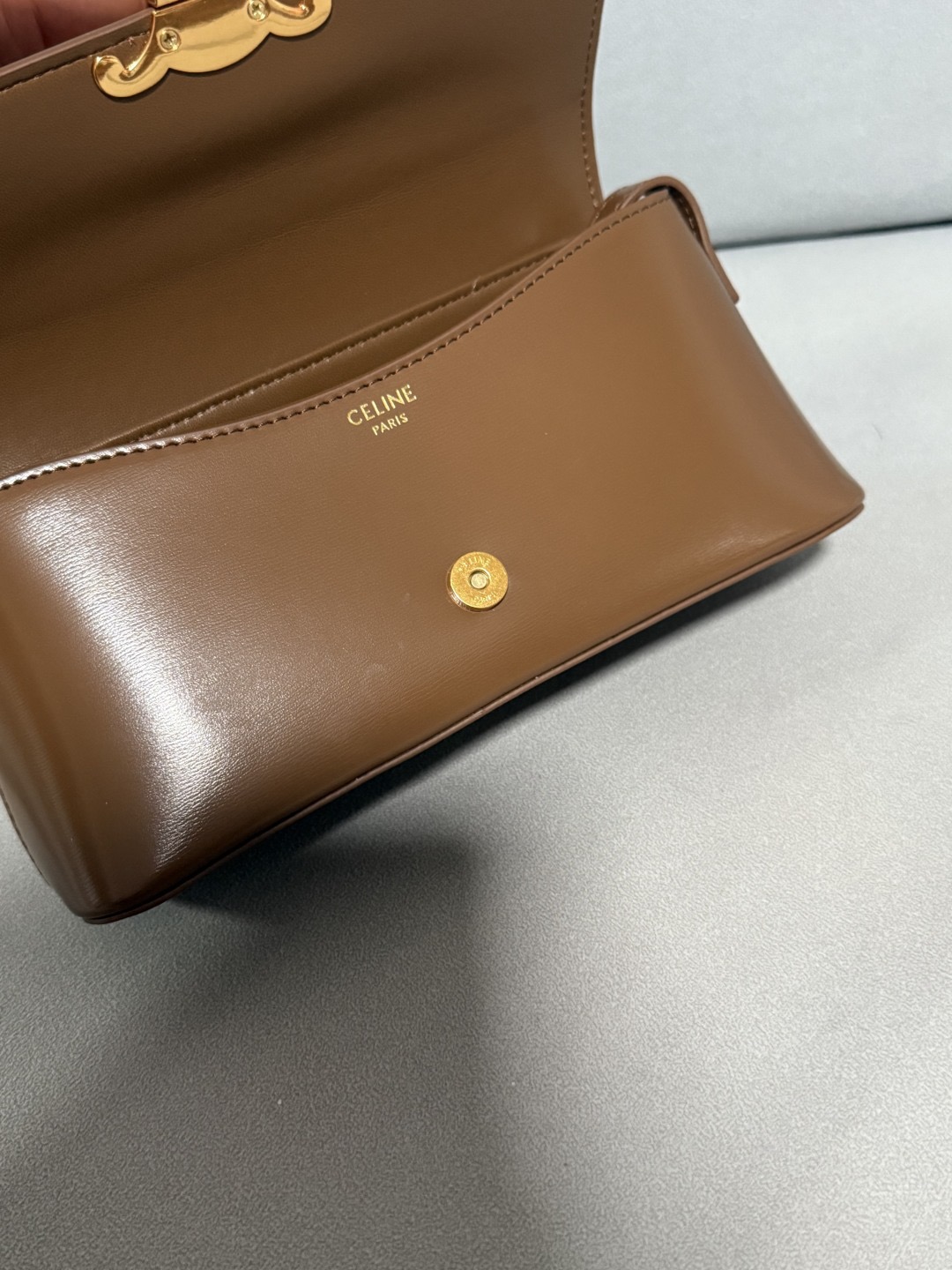 Celine 25ss Lulu Women Shoulder Bags Size 24*11.5*8cm