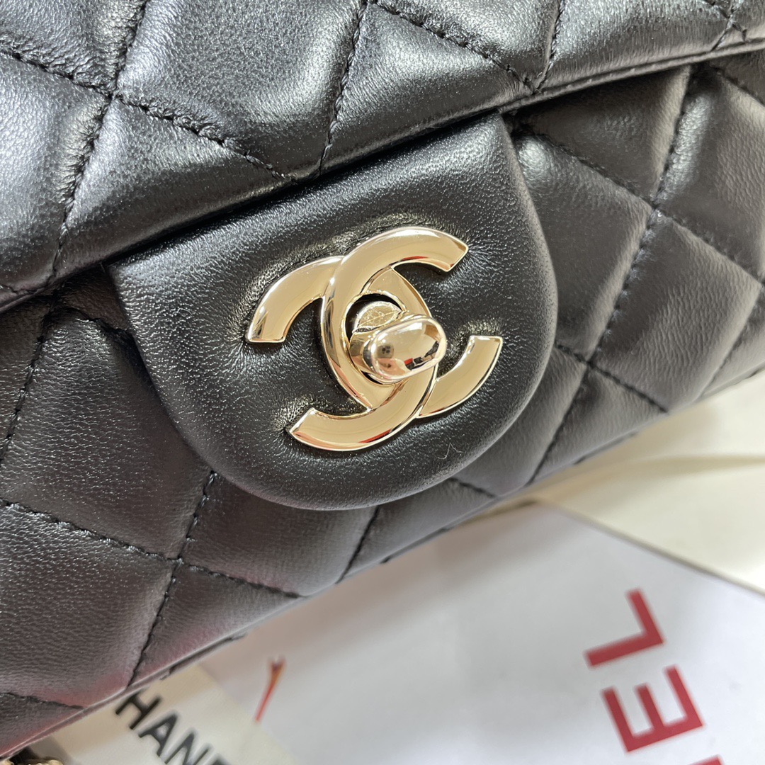Chanel AS1787 Shoulder Bags Sheepskin 20cm