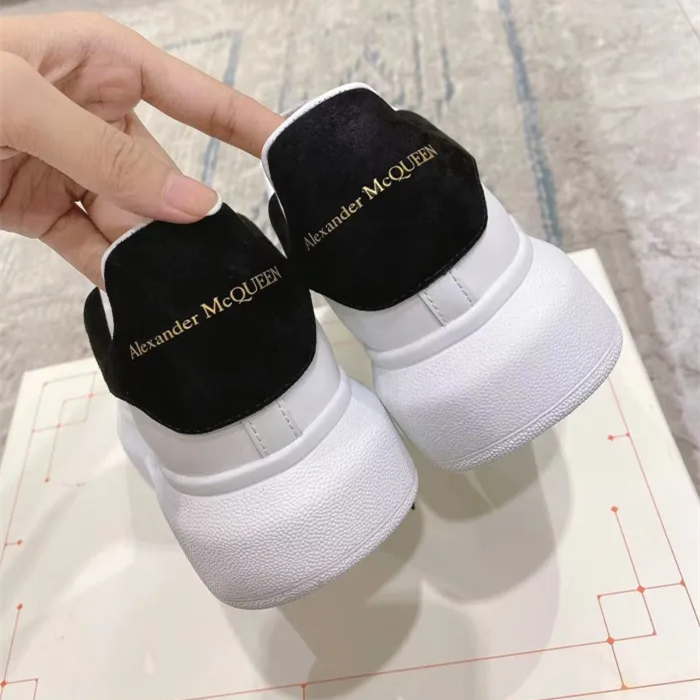 Alexander McQueen OVERSIZED Sneaker Size 35-45 8-Color Suede