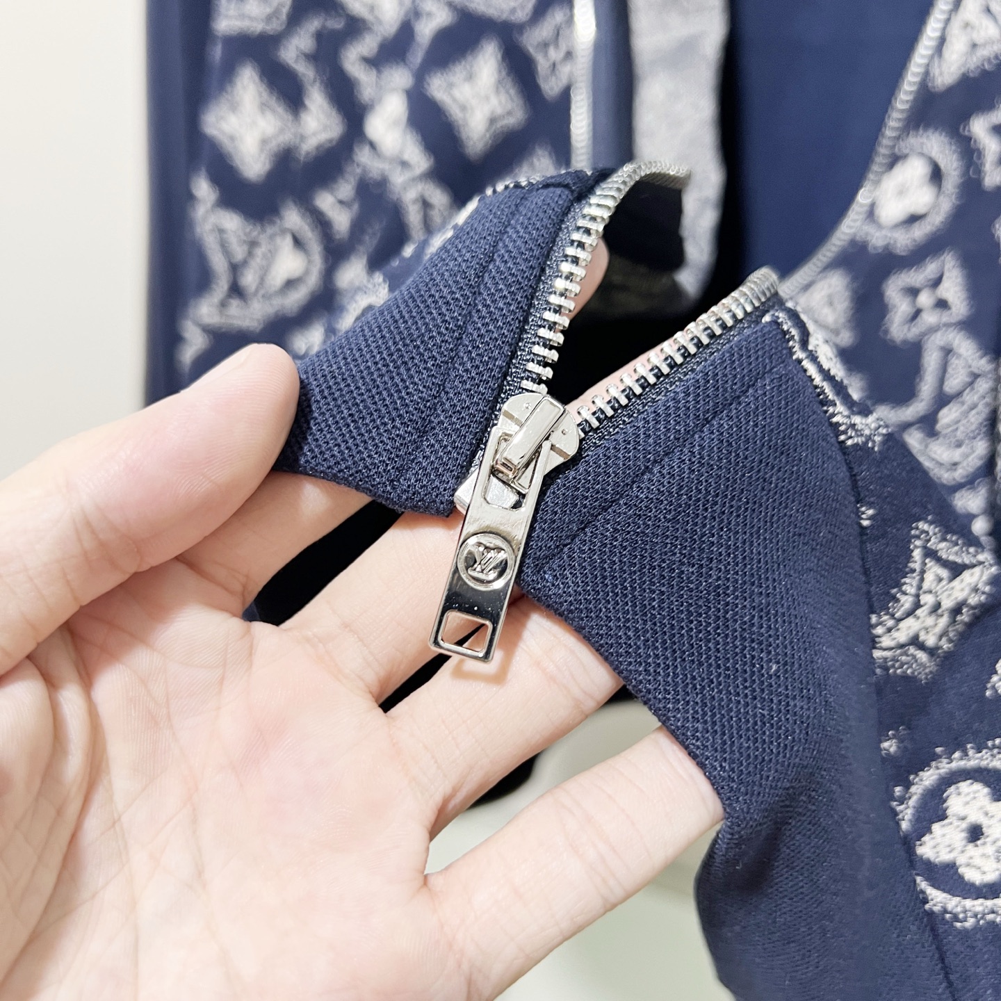 Louis Vuitton Unisex Jacket Size S-XL