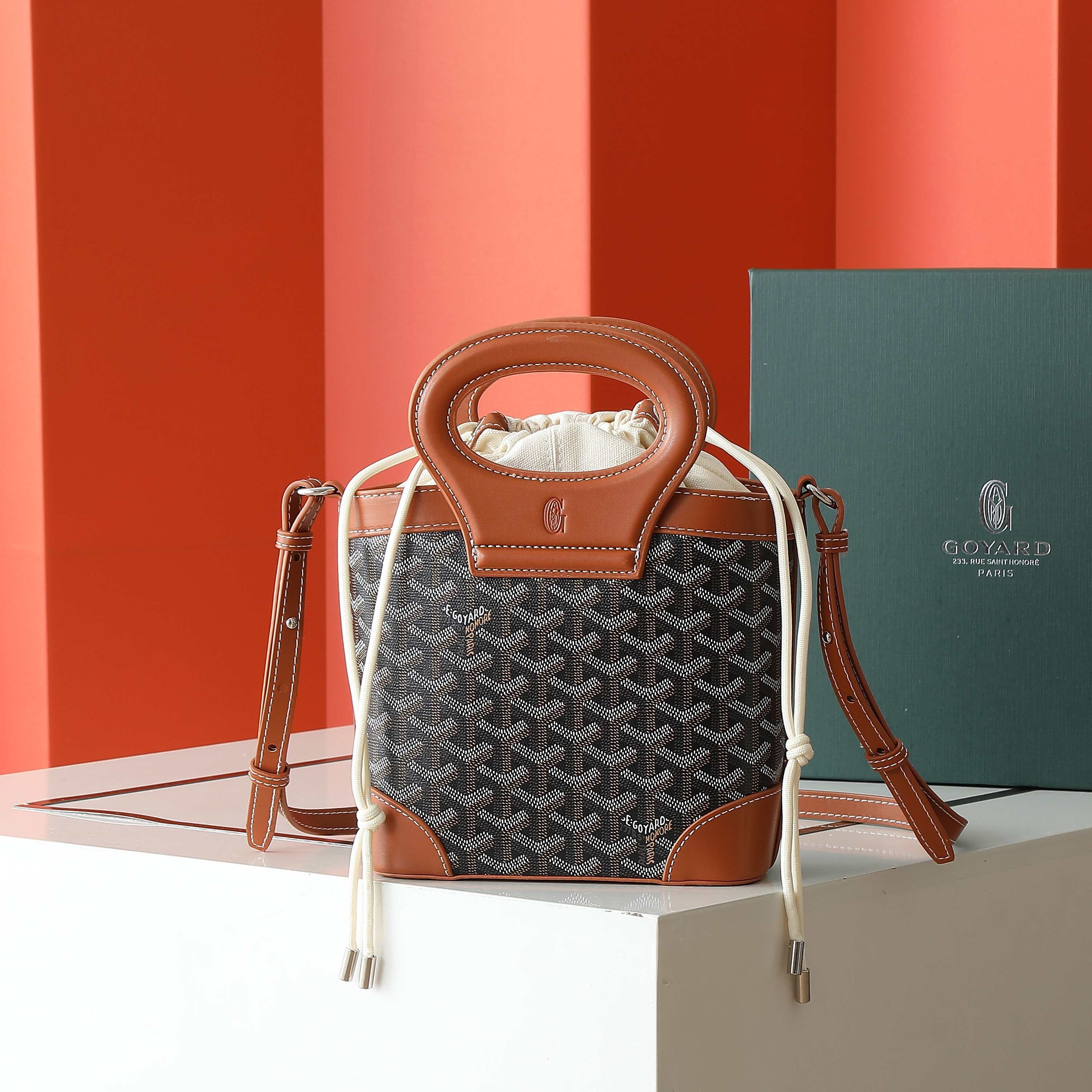 Goyard Beluga Women Shoulder Bags Size 23*18.5*8cm