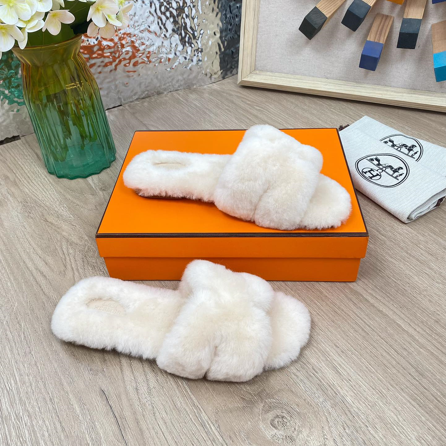 Hermes 23fw Women Winter Slippers Size 36-40