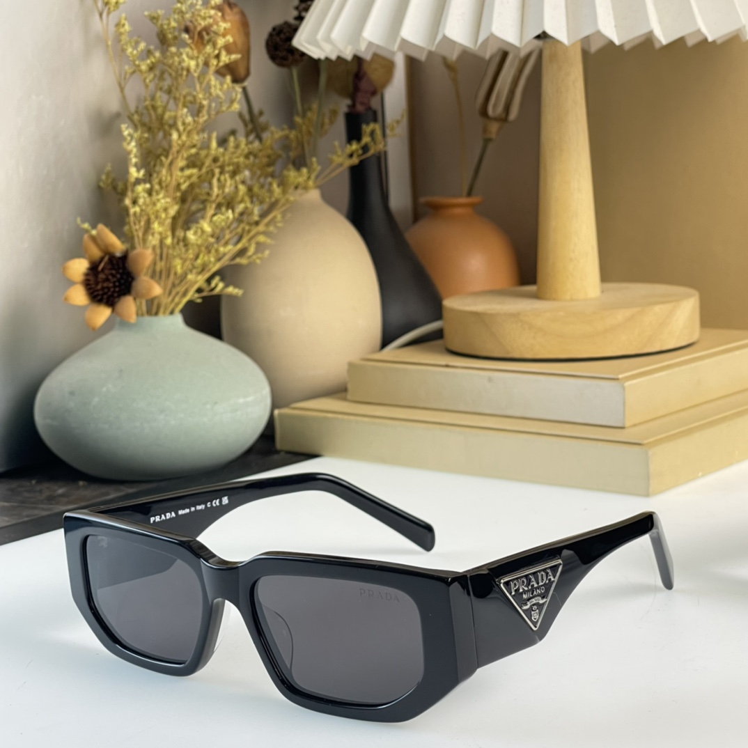 Prada Symbole sunglasses SPR09Z