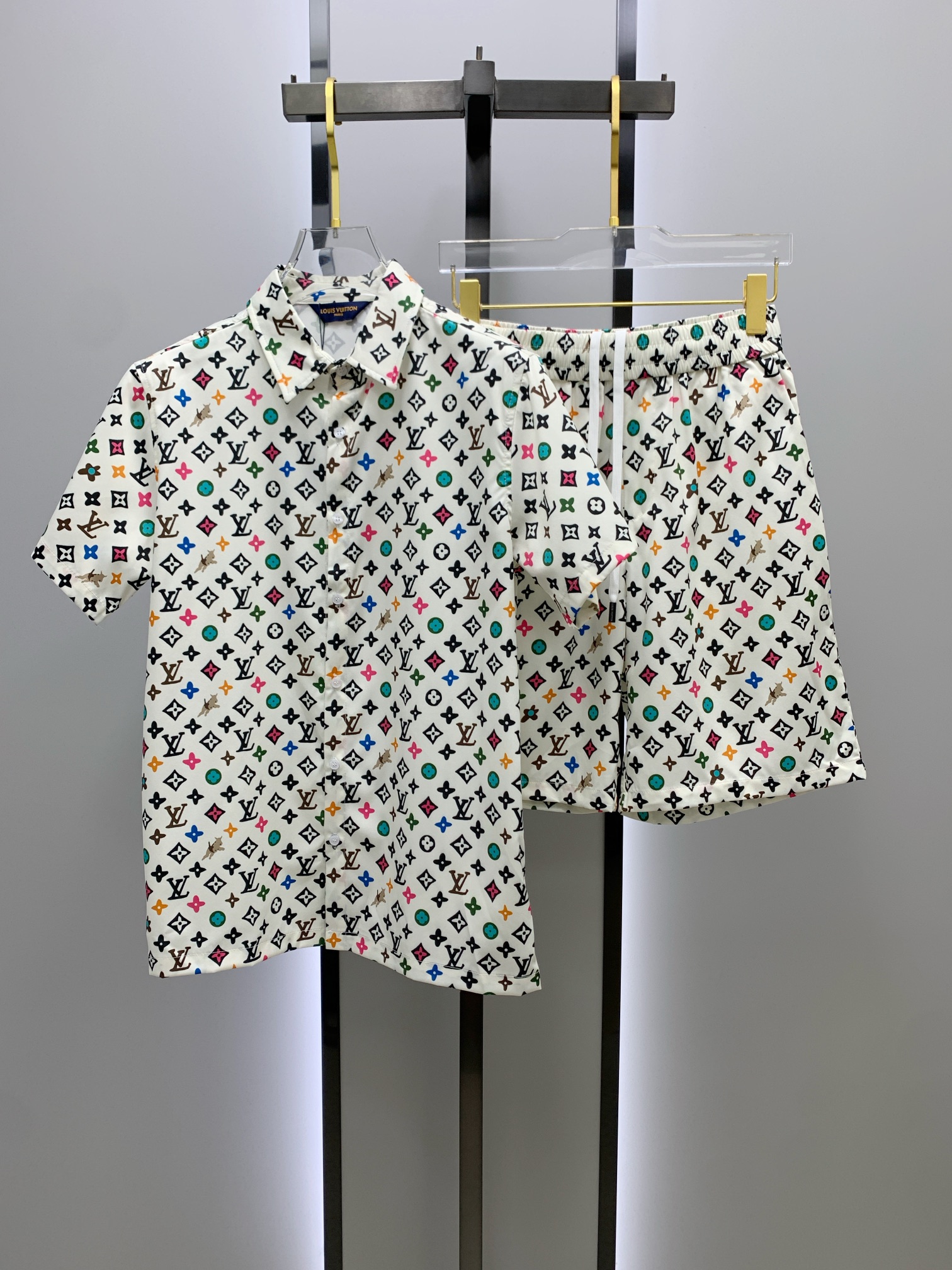 Louis Vuitton Sommeranzug Size M-XXL