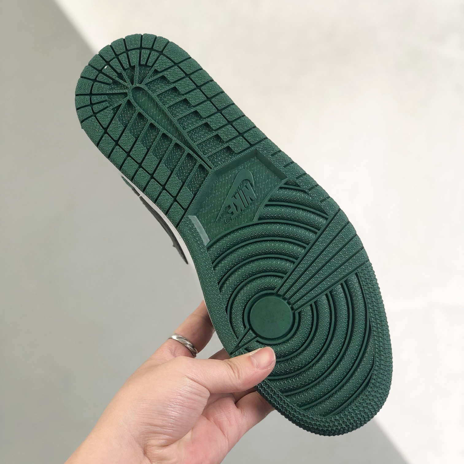 Nike Air Jordan 1 Low Top Sneakers Shoes Gr. 36-46