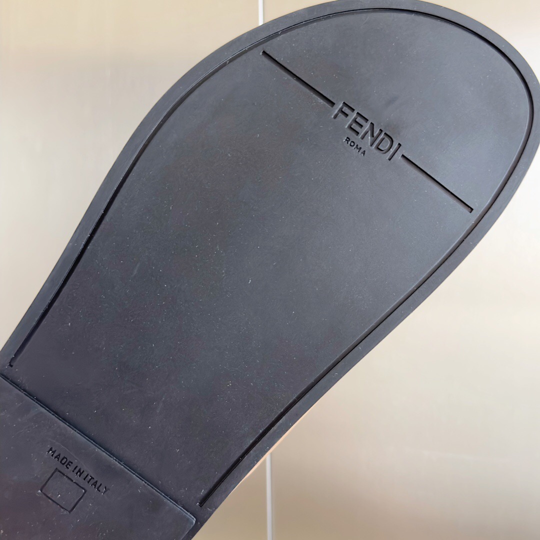 Fendi Slippers Size 36-45