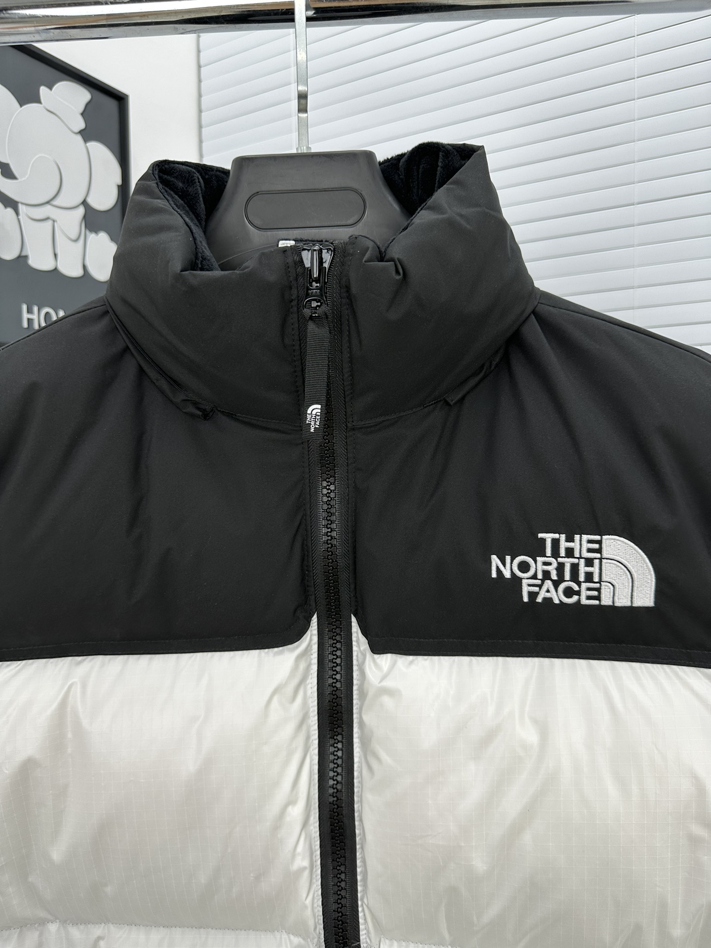 The North Face 1996 Men Women Winter Jacket XS-XXL